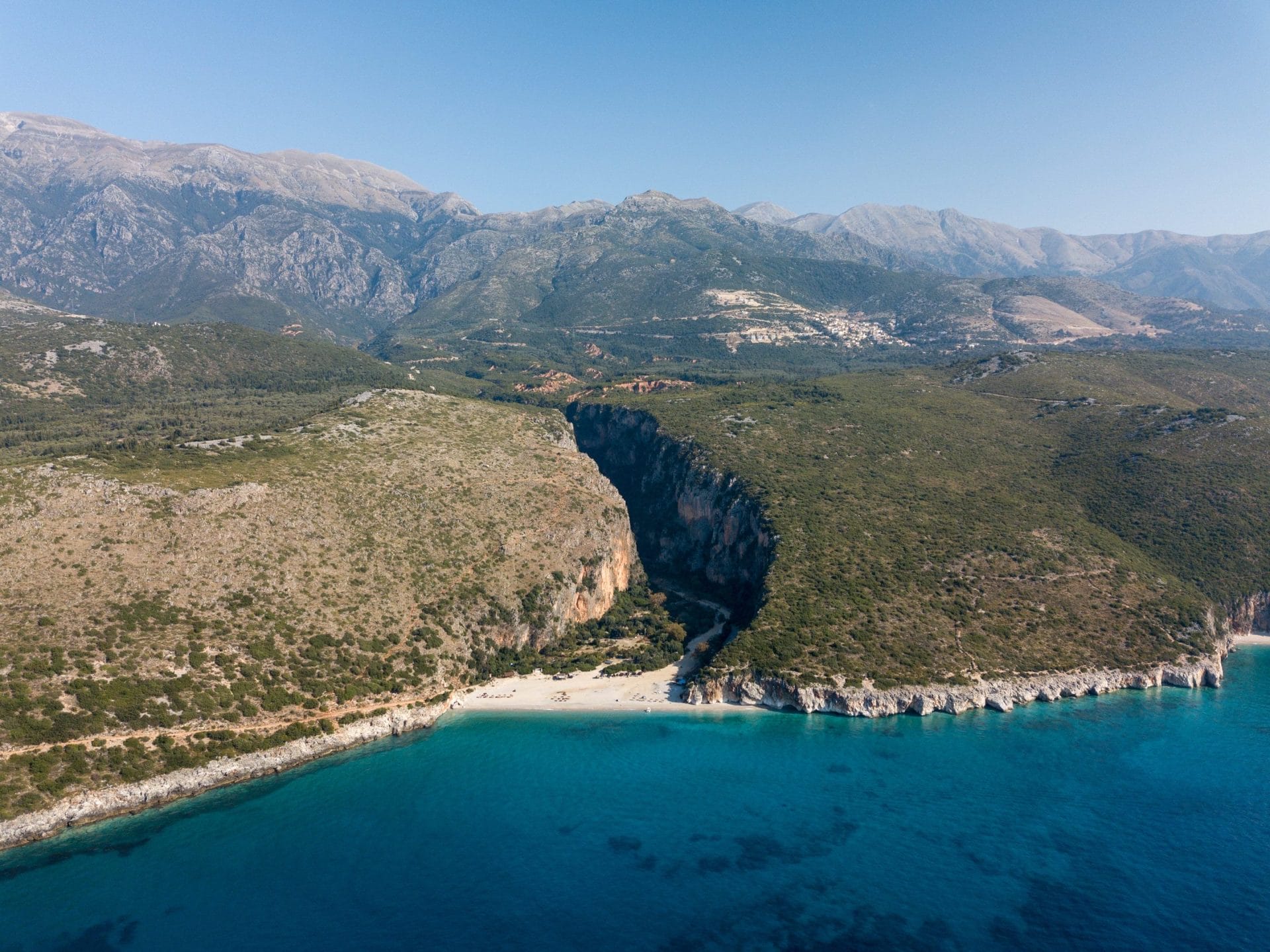 Plazhi i Gjipesë, Shqipëri