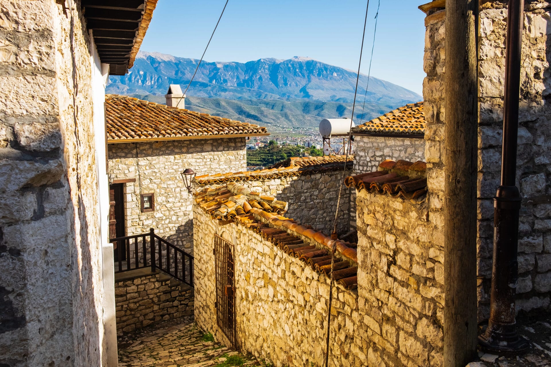 Historic Berat 678105019