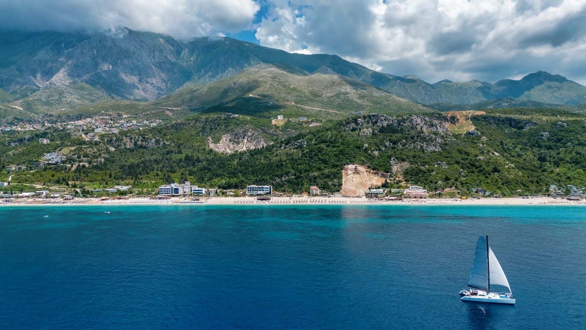 Lundrim në Shqipëri