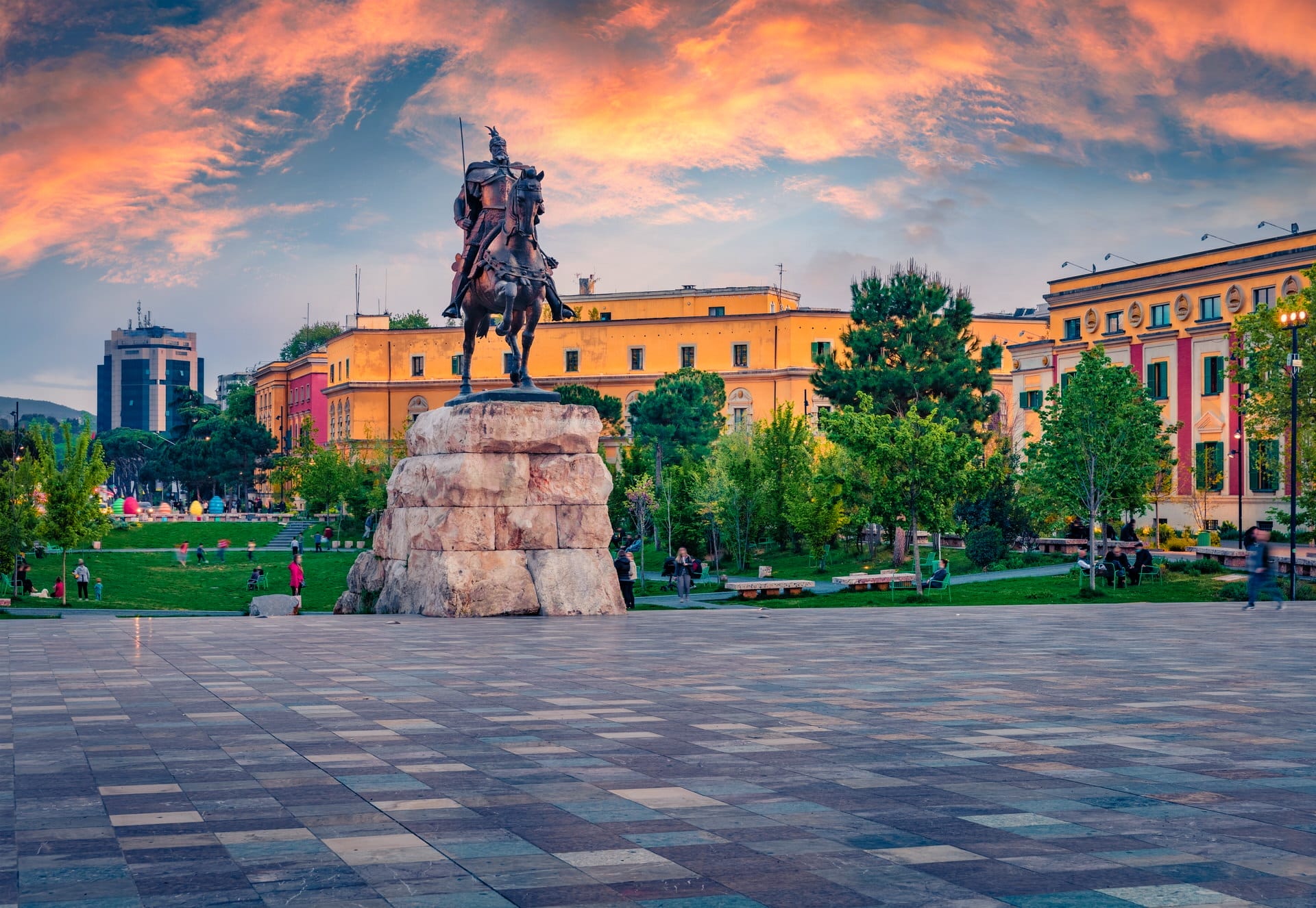 Skanderbeg monument