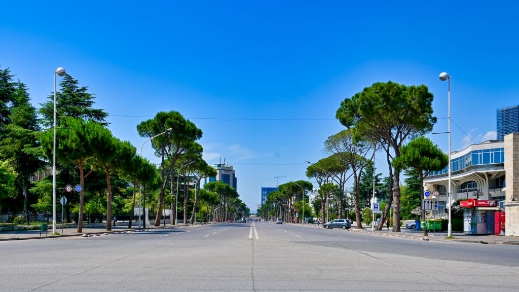 Boulevard Dhëshmorët Tirana