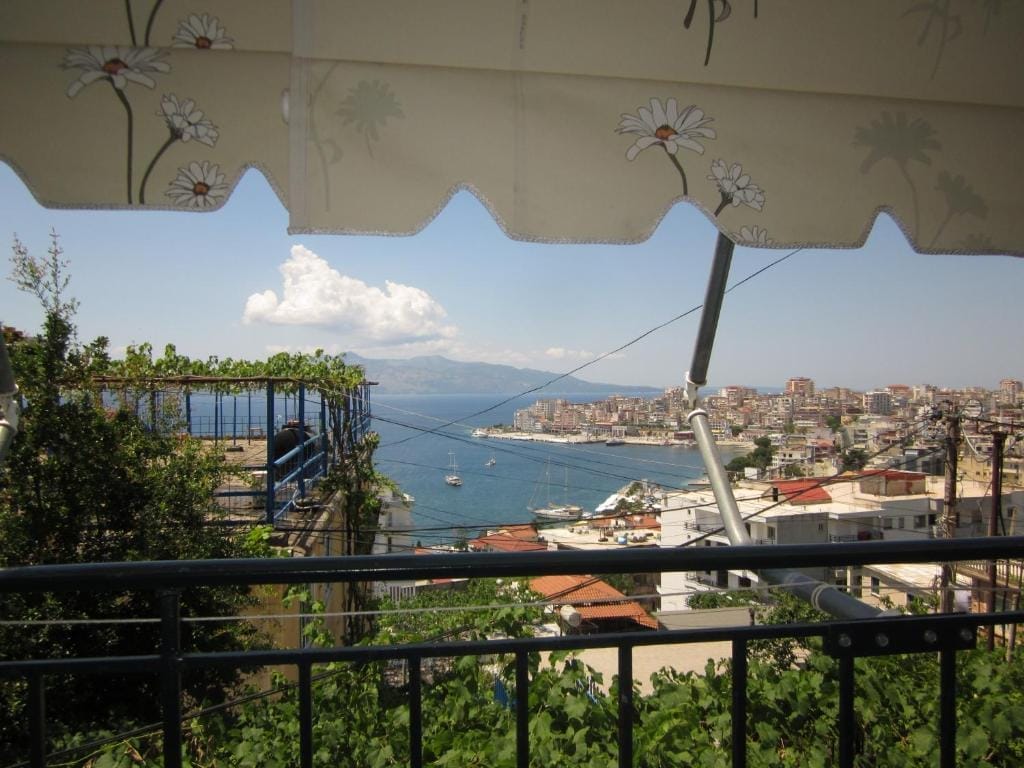 Guest House and Tavern Leo Sarandë_5
