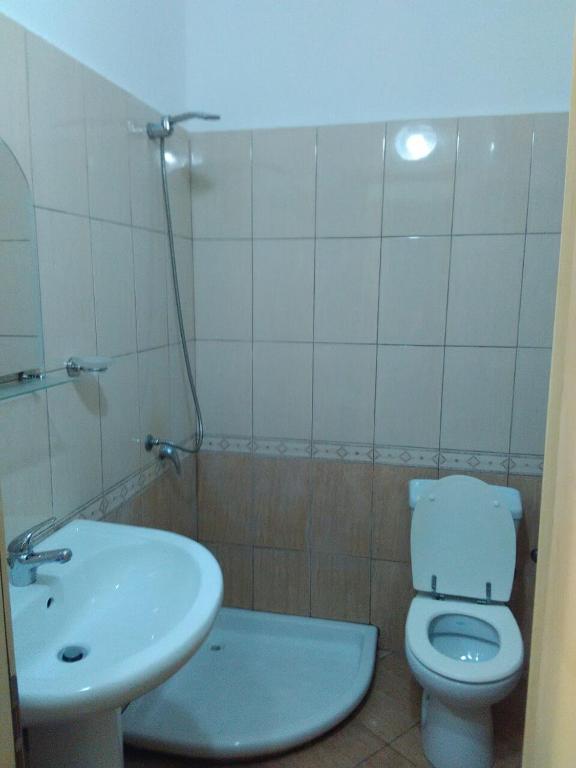 Apartamenti Gjelbër Golem_3