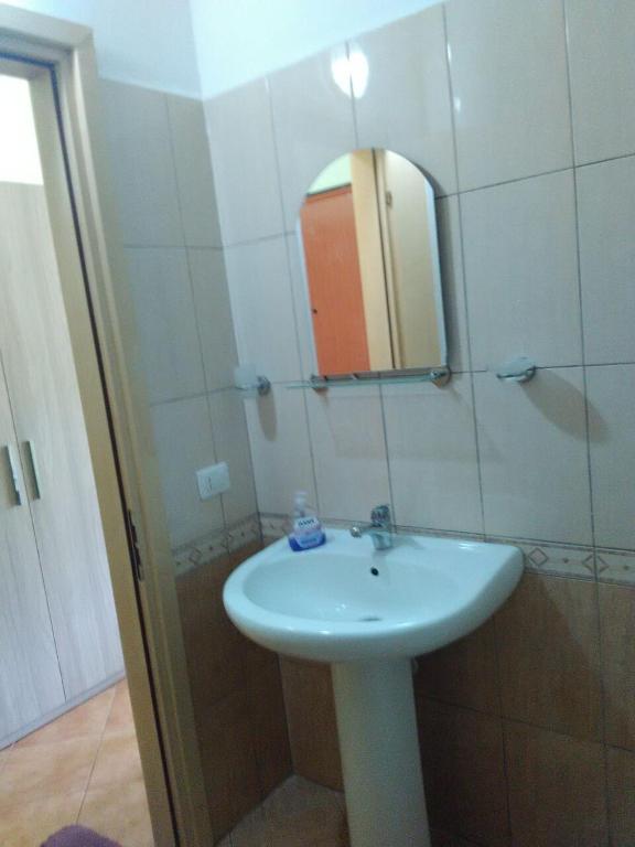 Apartamenti Gjelbër Golem_7