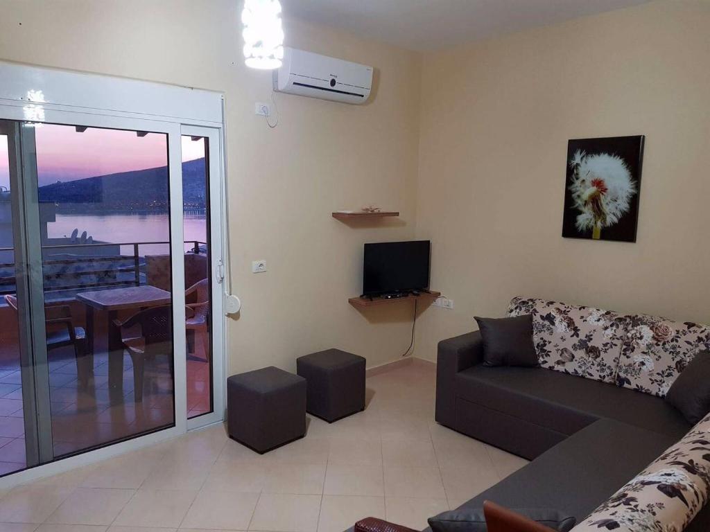 Jon's Penthouse Sarandë_3