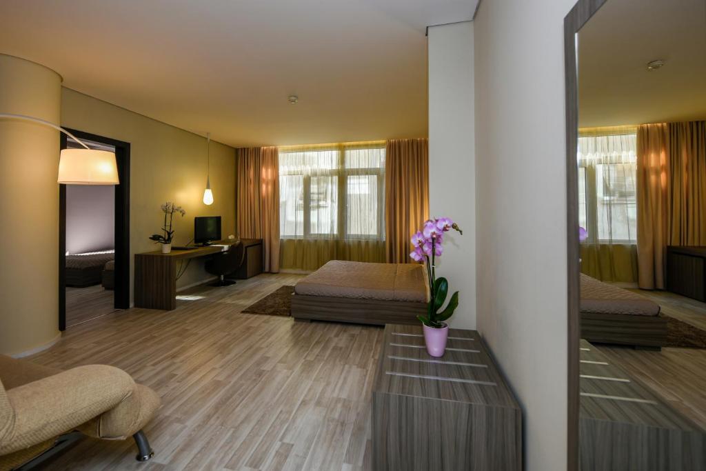 Sky Hotel Tirana Tirana_2