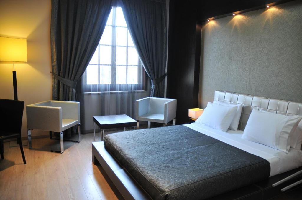 MonarC Hotel Tirana_2