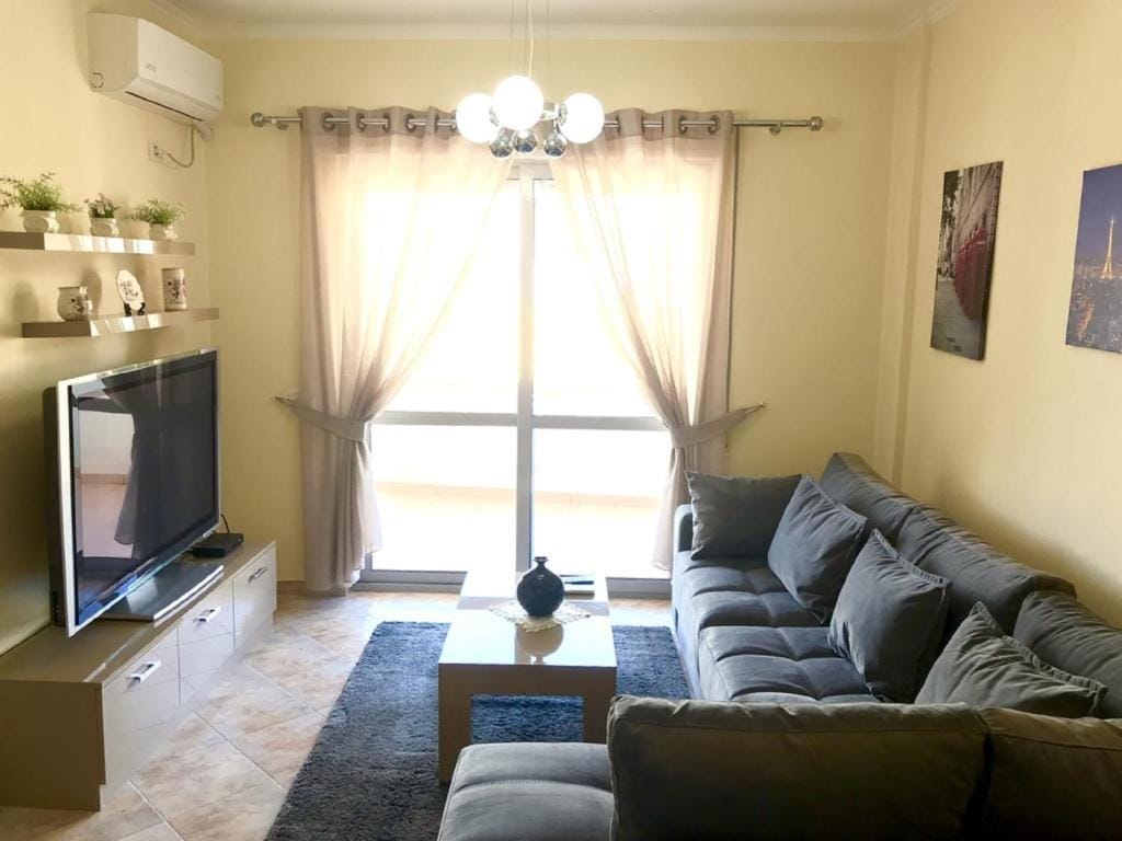 EKA Luxury One-Bedroom Apartment Durrës_9