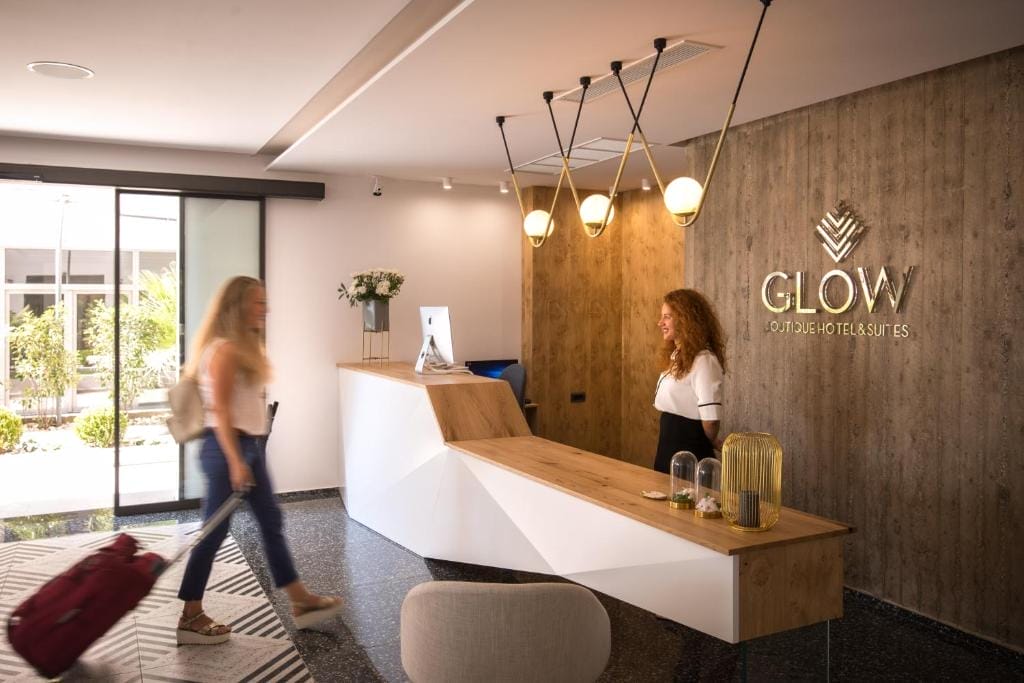 Glow Boutique Hotel & Suites Sarandë_8