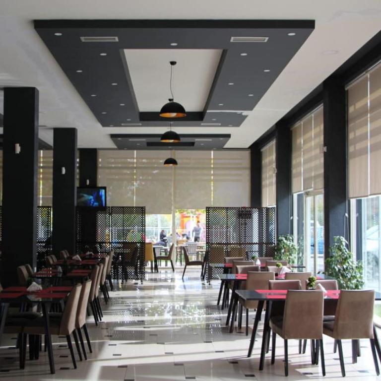 Hotel Auto Grill Roberti Tepelenë_8