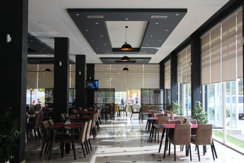Hotel Auto Grill Roberti Tepelenë_4