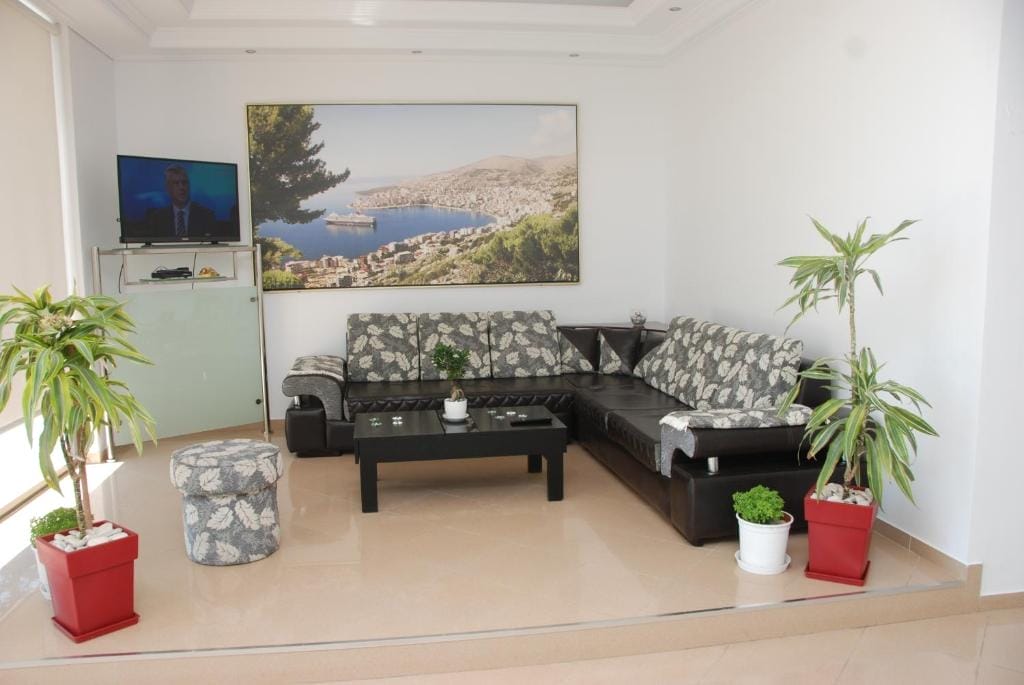 Hotel MS Sarandë_4