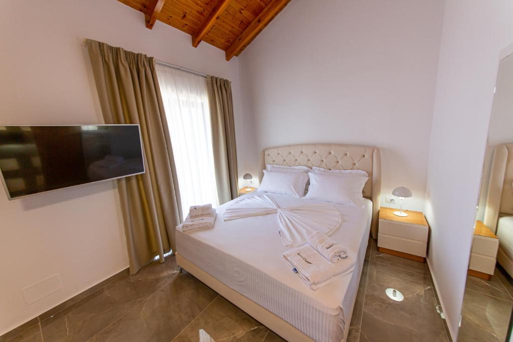 Santa Oliva Suites Ksamil_11