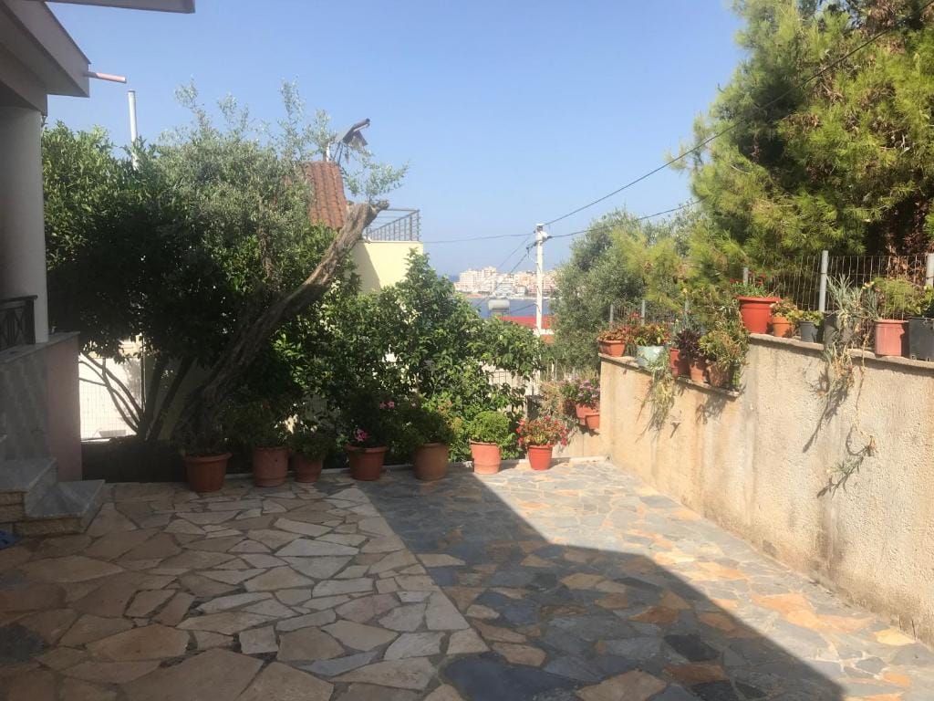 Hajdini Apartament Sarandë_10