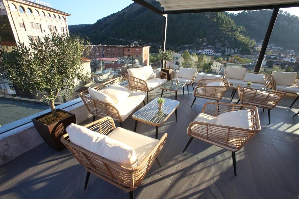 Portik Hotel Berat_5