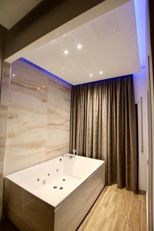 Aurelis Hotel Bërxull_3