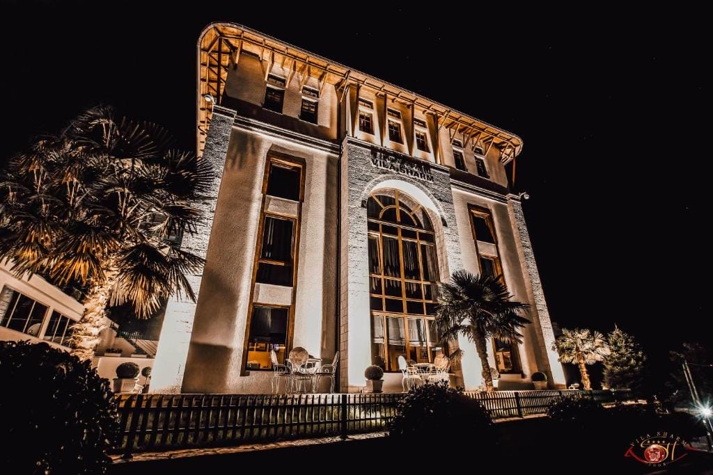 Sharm Hotel Luxury Gjirokastër_4