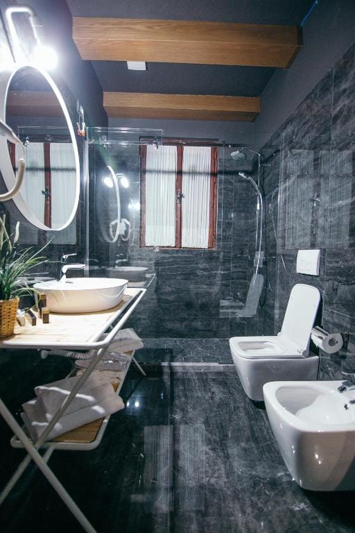 Katedralja Boutique Hotel Korçë_8