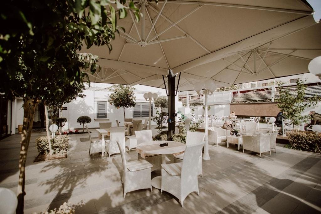 Green House Hotel & Restaurant Tirana_4