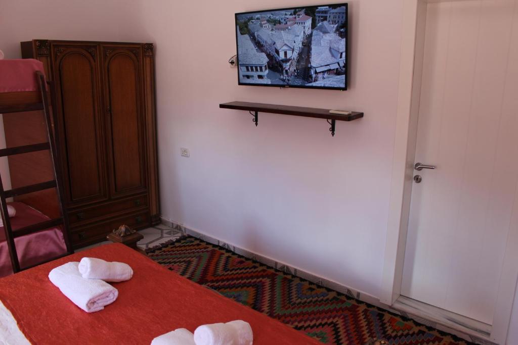 Yuri Guest House Gjirokastër_11