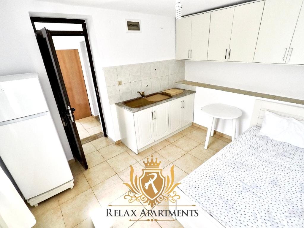 Paradise Palm Beach Apartment in Sarande Sarandë_8