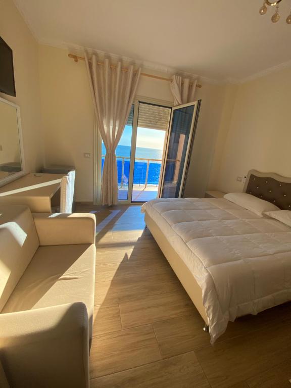 Hotel 3 Vellezerit Durrës_2