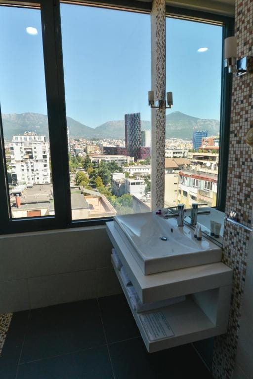 La Bohème Hotel Tirana_3
