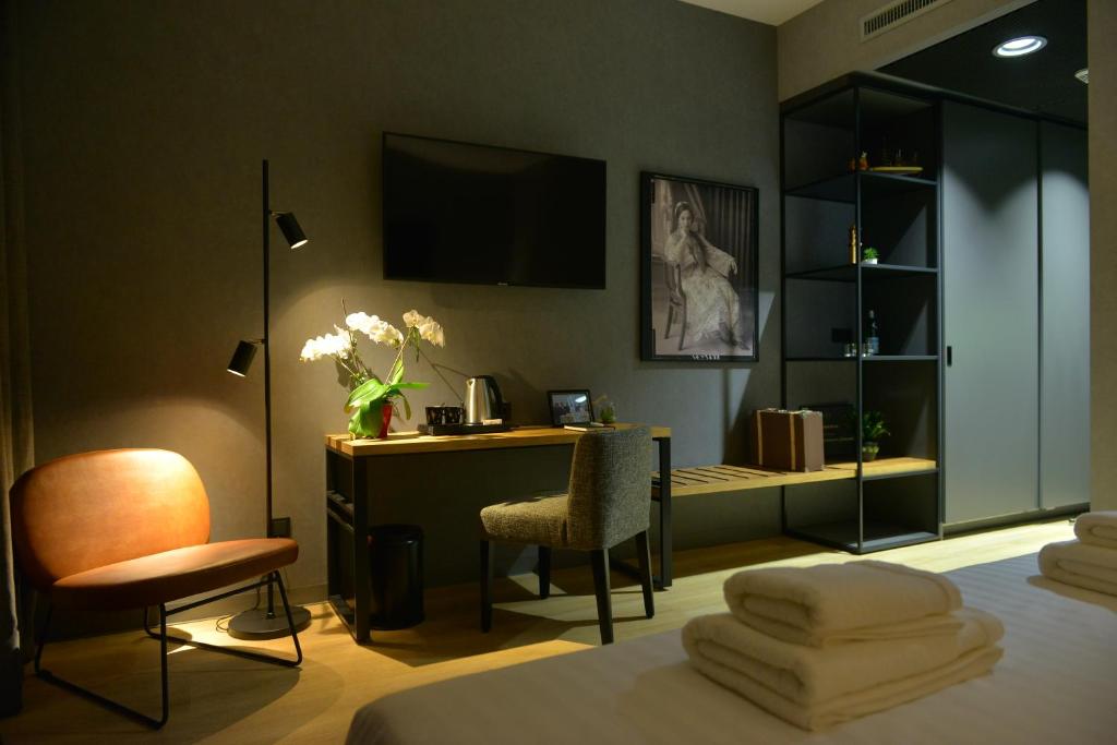 mk hotel tirana Tirana_11
