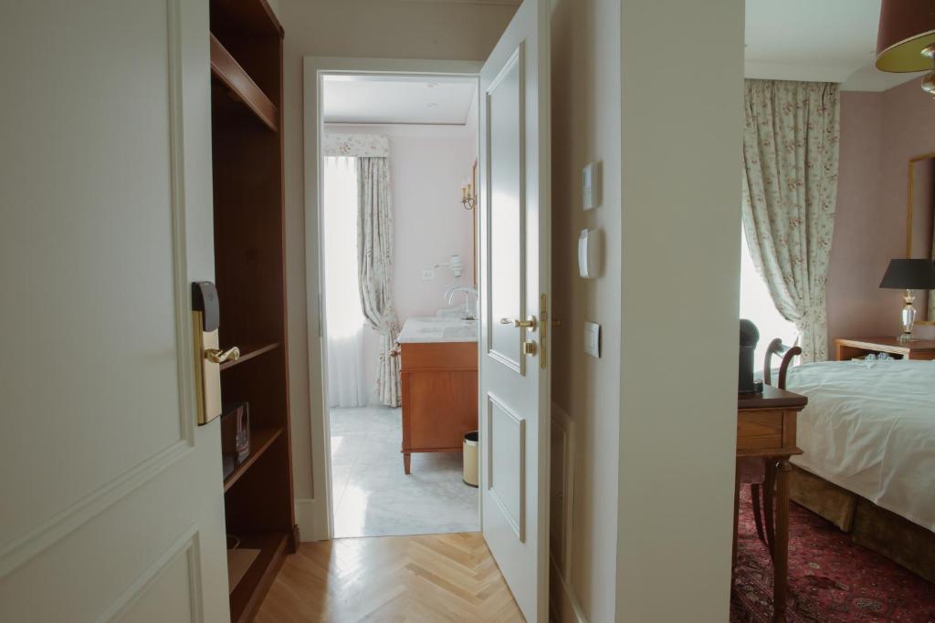 Ebel Boutique Hotel Tirana_7