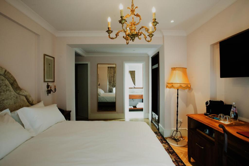 Ebel Boutique Hotel Tirana_4