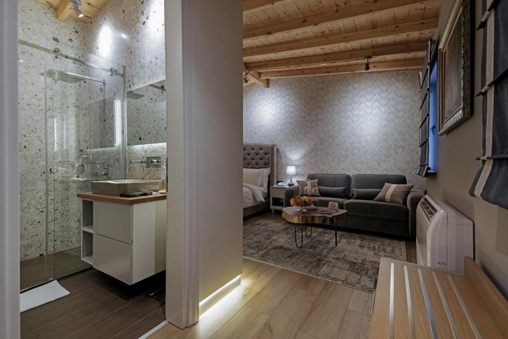 Villa Ester & Apartamente Korçë_2