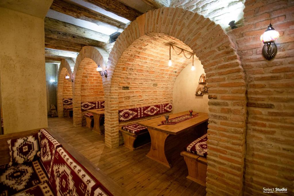 SAHATI Hotel & Restaurant Korçë_10