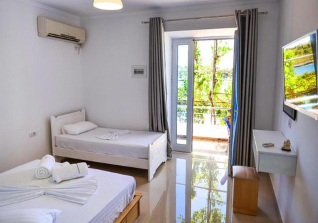 Villa Xhefri Sarandë_6