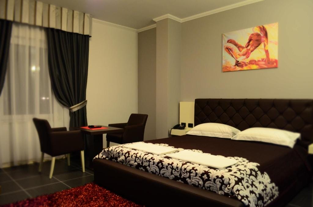 Hotel Mustang Tirana_6
