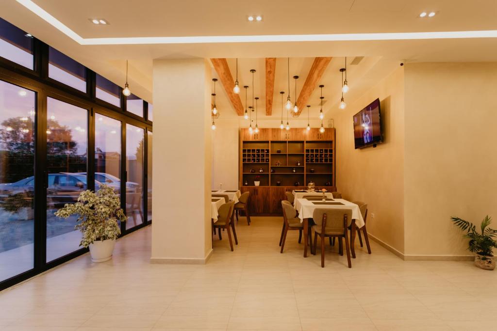 Hotel Miki Durrës_2
