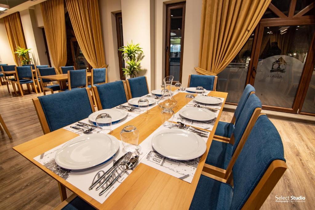 SAHATI Hotel & Restaurant Korçë_9