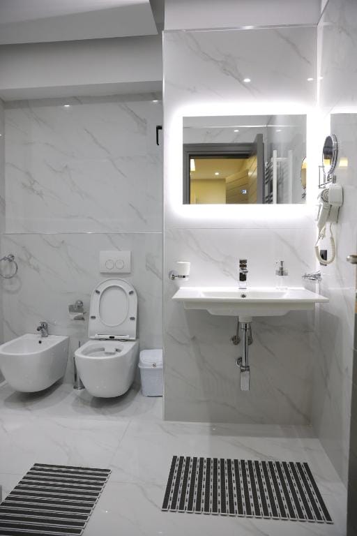 Hotel IMPERIAL Vlorë_11
