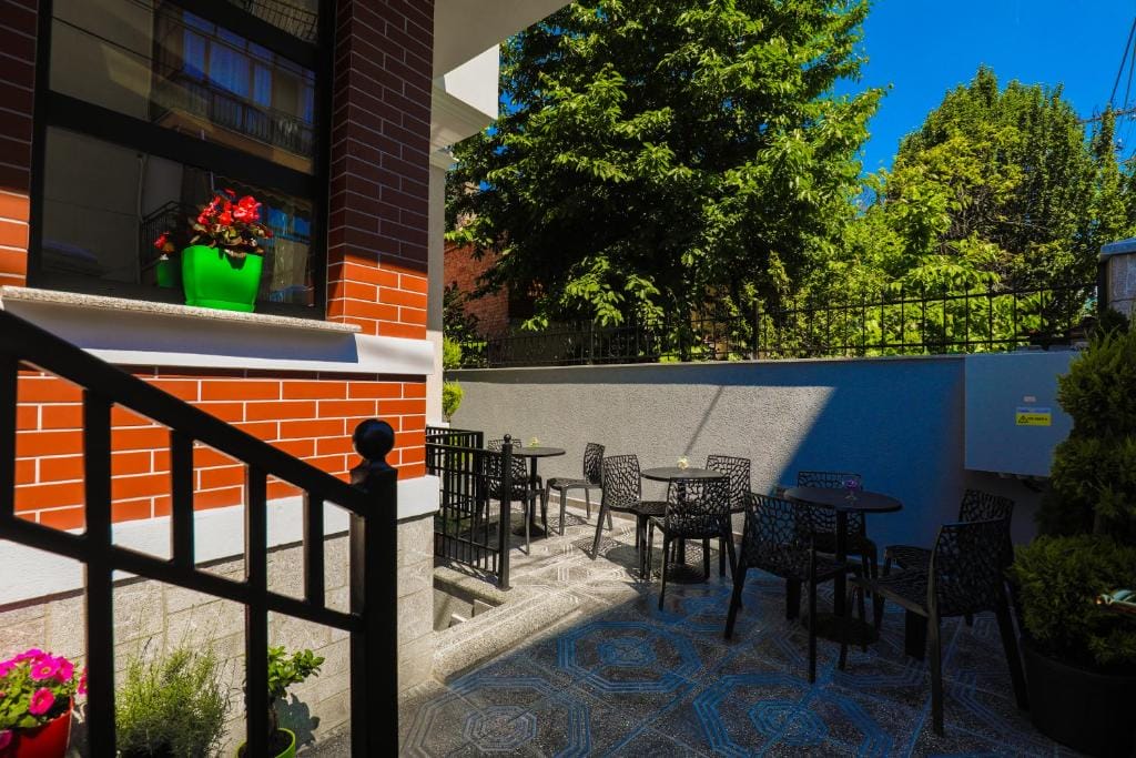 Hotel Peroni Korçë_4