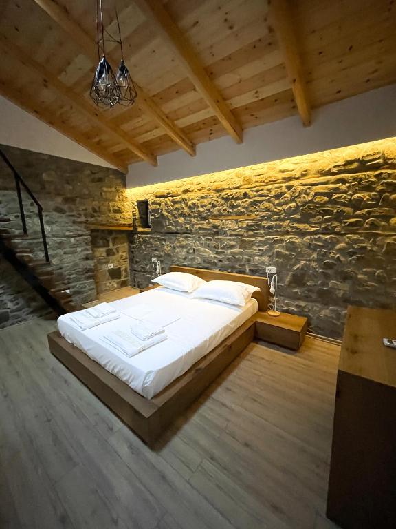 Hotel Amalia Berat_9