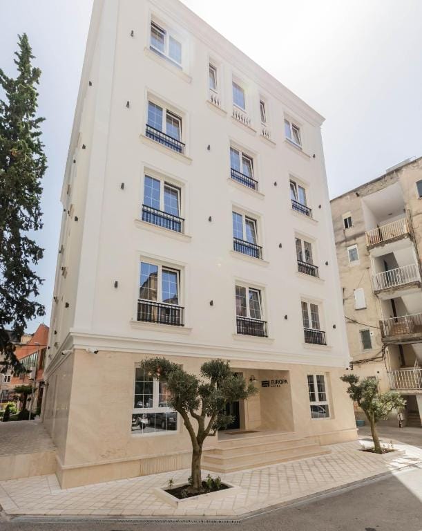 Hotel Europa Tirana_9