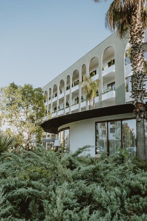 Hotele dhe resorte lulesh Golem_2