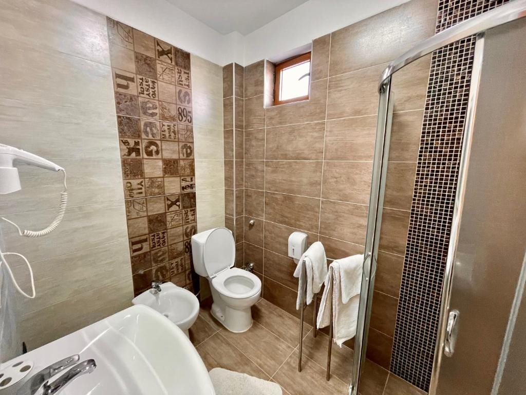 Vila Ada Hotel Tirana_3