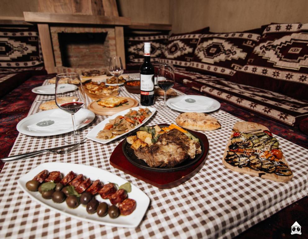 SAHATI Hotel & Restaurant Korçë_12