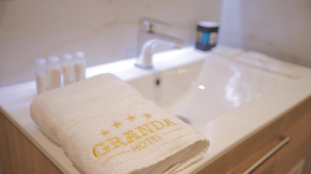 Granda Hotel Tirana_12