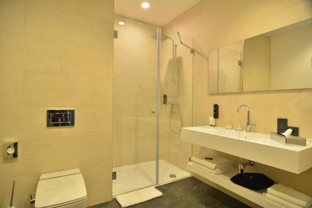 mk hotel tirana Tirana_12