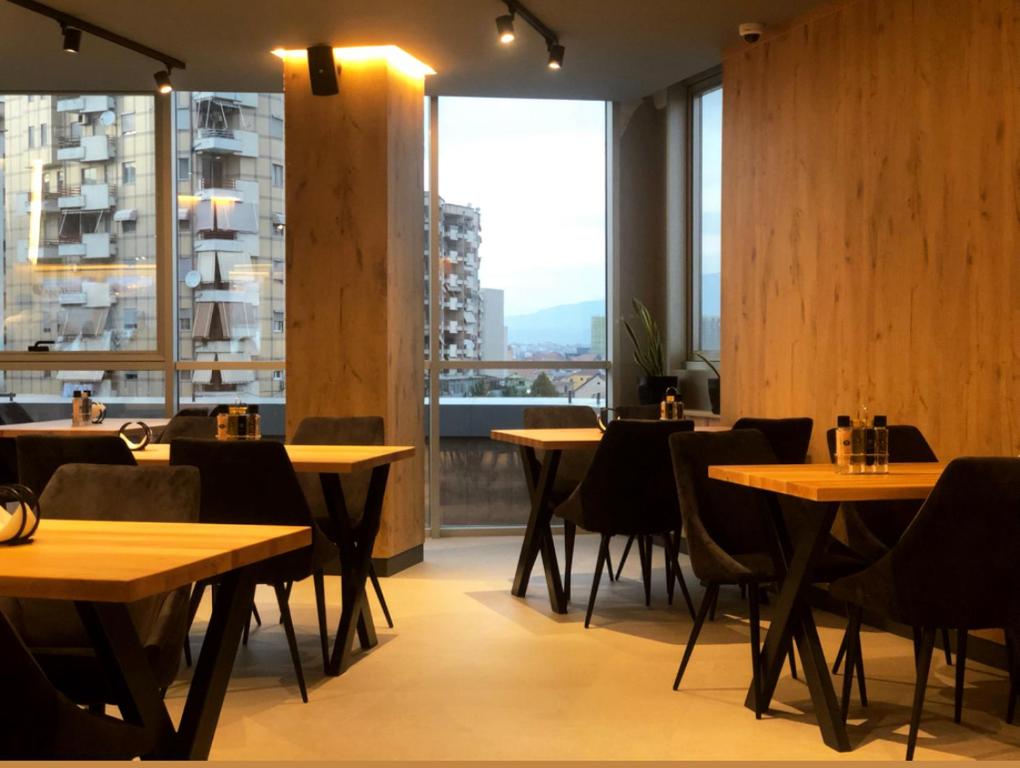 Granda Hotel Tirana_9