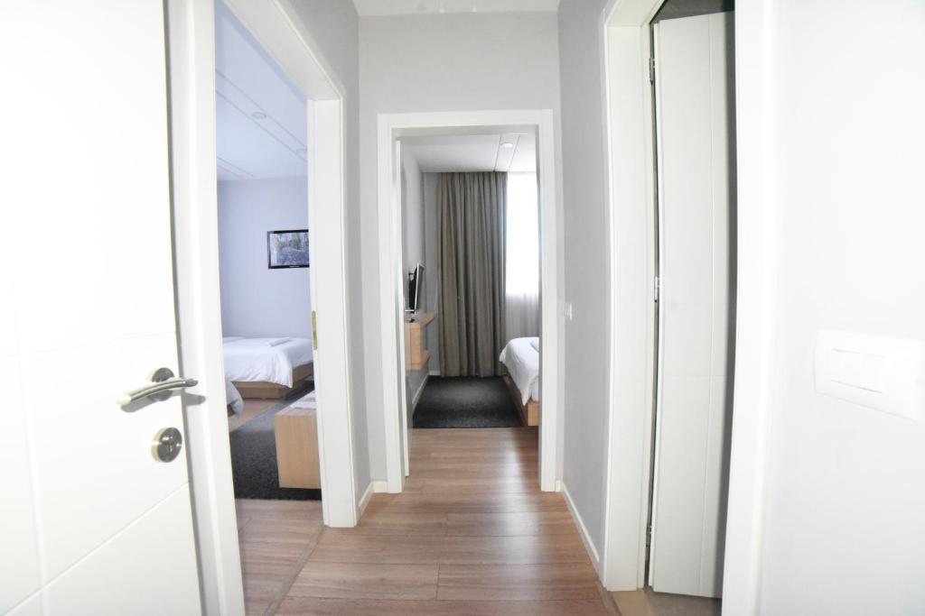 Hotel Auto Grill Roberti Tepelenë_9
