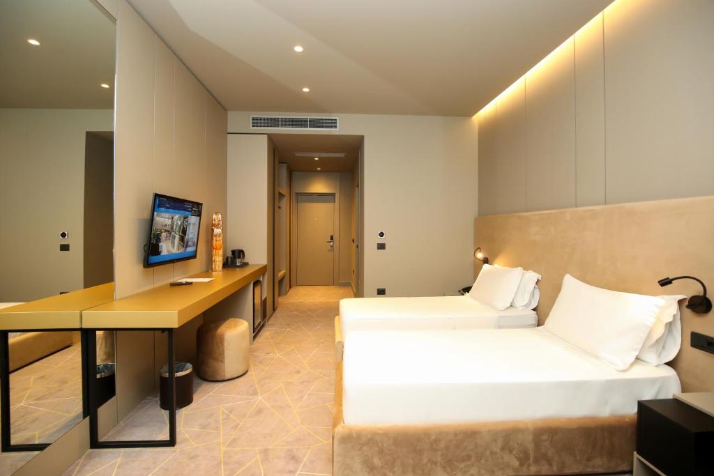 The Central View Boutique Hotel Vlorë_6