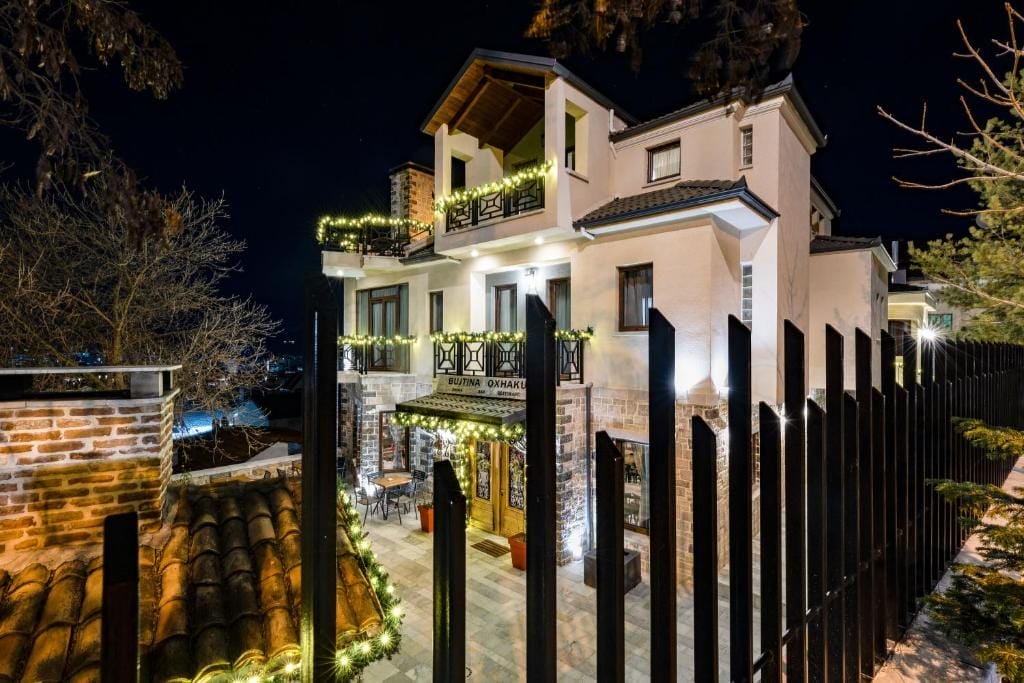 Bujtina Oxhaku Korçë_1