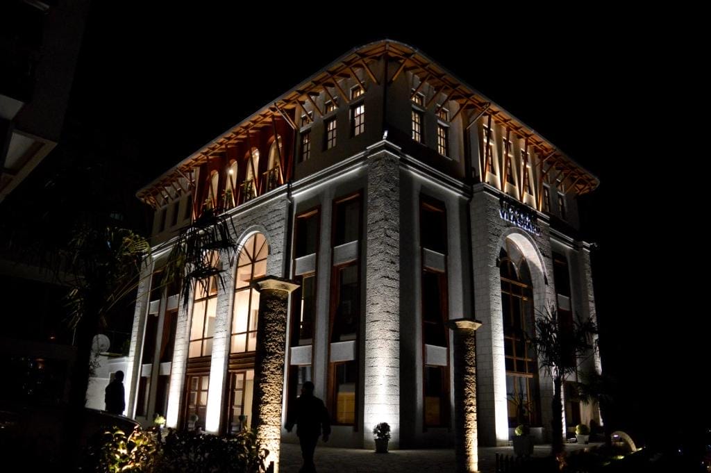 Sharm Hotel Luxury Gjirokastër_6